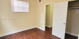 237 NW 10th Ave Gallery 11