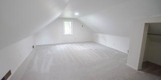 3BR Home on Large Corner Lot – NW Rochester Gallery 8
