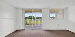 3100 W Rolling Hills Cir Gallery 5