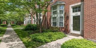 133 Georgetown Square N Gallery 1