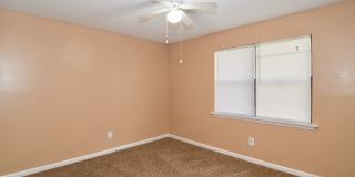 3 bed/2 bath in Lakeside School District, with rear deck! Gallery 31