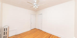 4414 North Whipple St. Gallery 10
