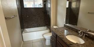 Beautiful 3 Bedroom, 2.5 Bath Mountain House Home Gallery 22