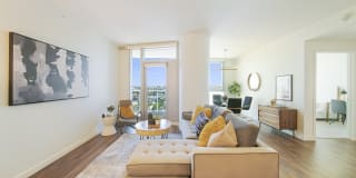 Shoreline Gateway Gallery 34