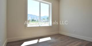 Conveniently Located North Logan Village Townhome | Near Utah State and Hospitals Conveniently Located North Logan Village Townhome | Near Utah State and Hospitals Gallery 5