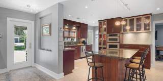 745 Iris Lane Gallery 2