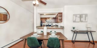 Barrington Lakes Apartments Gallery 22