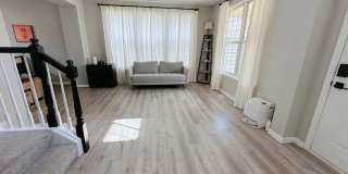 Updated 5 bedroom Kenosha home Gallery 8