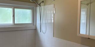 Spacious 4BR + Bonus Room – Available May 10! Regency Area! Gallery 22