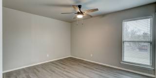 The Vincent - Now Offering $400 OFF of Move-In Costs! Gallery 16