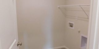 4Bd/2.5Ba Two Story Home - Available to View! Gallery 25