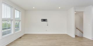 42086 PICASSO Square Gallery 17