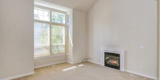 Delightful 3 Bed | 2.5 Bath Townhome | Beaverton | Minutes to Shopping, Dining & Parks | Prime Location Delightful 3 Bed | 2.5 Bath Townhome | Beaverton | Minutes to Shopping, Dining & Parks | Prime Location Gallery 4