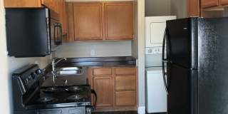 Top Unit Available! 2 Bed 1 Bath Condo Gallery 10