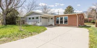 425 S 40th St Gallery 4