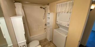 One Bedroom Condo with Mountain Views One Bedroom Condo with Mountain Views Gallery 13