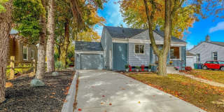 Stunning Royal Oak Ranch with Custom Kitchen, Finished Basement & Fenced Yard Gallery 3
