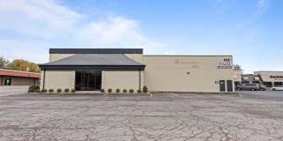 912 N Dixie Avenue Gallery 1