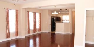 End Unit Townhome! Gallery 9