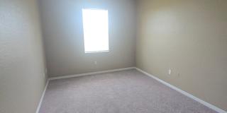 Remodeled 3 bed 2 bath home Gallery 10