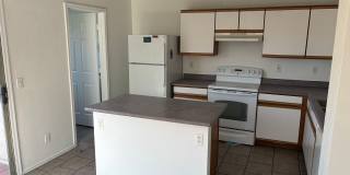 Move-In Special! Updated 3BR Home in Surprise – 2 Weeks Free Gallery 7