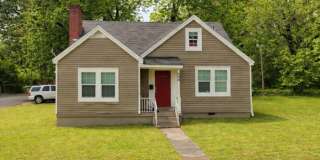 Spacious Renovated 4-Bedroom Home for Rent Gallery 1