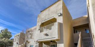 Beautiful Summerlin 1 Bed Condo Gallery 1