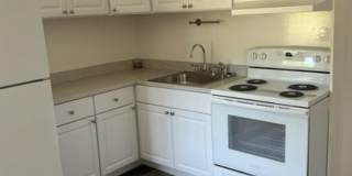 87 N High Street Gallery 1