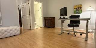 6235 GOETHE Street Gallery 20