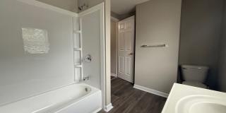 South Side 3 Bedroom Half Double Gallery 17