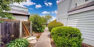 Serene 2 Bedroom 2 Bath Townhome in Windsor, CA with Carport Included! Gallery 38