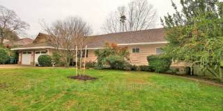 8520 Emperor Drive Gallery 1