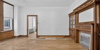4011 PINE Street Gallery 4