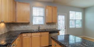Downtown Living with Style & Views! Gallery 4