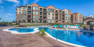 Edgewater at City Center Gallery 2