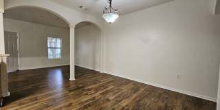 Adorable 2 bedrooms 2 baths recently remodeled rental home available in Groveland Gallery 8
