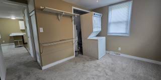 2 Bedroom Home in Normal Gallery 11