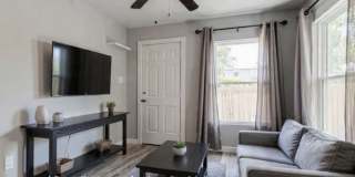 2017 Lyons Gallery 9