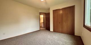 3 Bedroom Home in Maple Grove Gallery 8