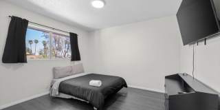 2571 Vegas Valley Drive Gallery 27