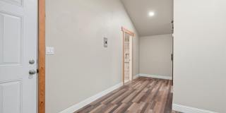 910 N Kaweah Street Gallery 14