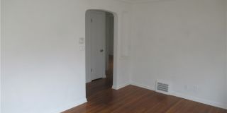 86 Cowles Avenue Gallery 7