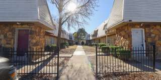 1 Bed | 1 Bath in South Tulsa! Gallery 1