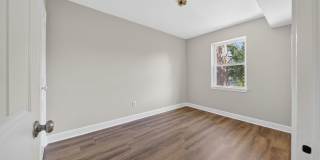 Bright 1 Bedroom Home with Refreshed Interior & In-Unit Laundry Gallery 14