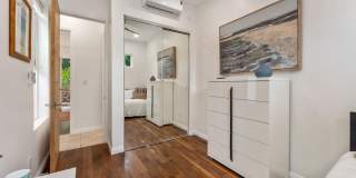 2534 Whitney Avenue Gallery 18