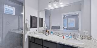 223 Claremont Avenue Gallery 18