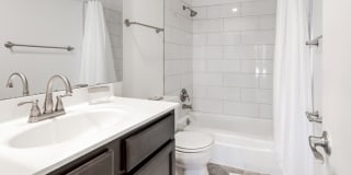 Lexington Hills Gallery 3