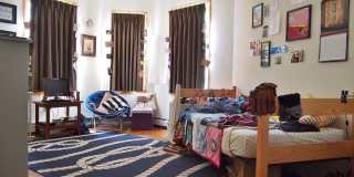 Huge 4 bed in Cleveland Circle Gallery 7