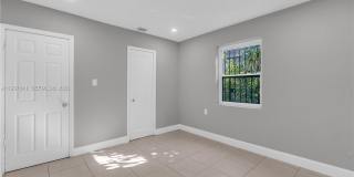 6940 NW 6th Ct Gallery 23