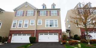 431 WILLIAMSON Court Gallery 1